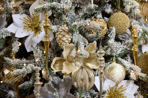 Holly & Ivy - Mini Gold Frosted Pinecone Bauble