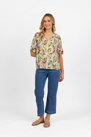 Vassalli - Short Sleeve V Neck Top-Capri