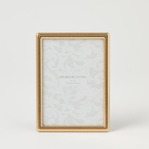 Pilbeam Living - Aerin Photo Frame 5x7"-Gold