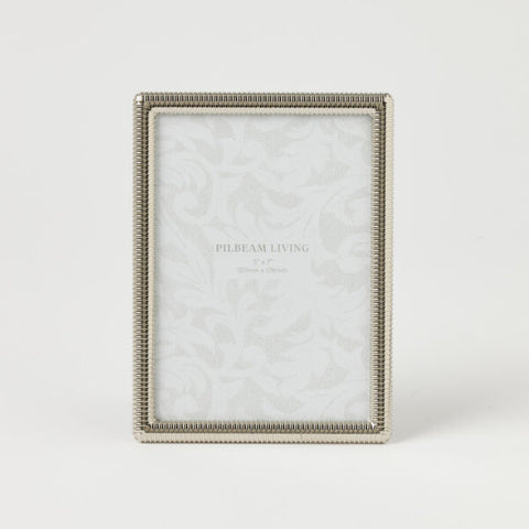 Pilbeam Living - Aerin Photo Frame 5x7"-Silver