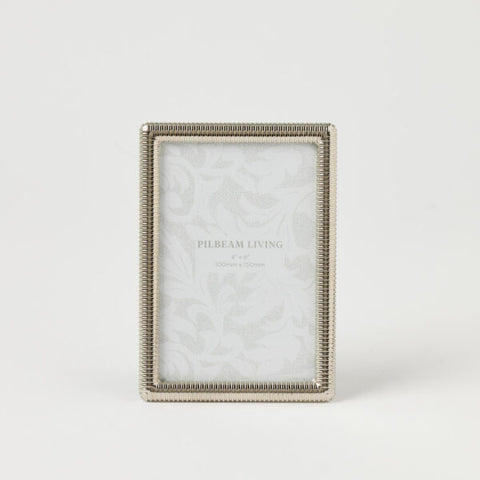 Pilbeam Living - Aerin Photo Frame 4x6"-Silver