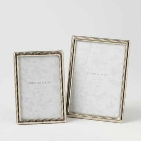 Pilbeam Living - Aerin Photo Frame 5x7"-Silver