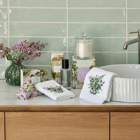 Pilbeam Living - Country Garden Hand Towel