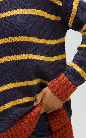 LD+Co - Cozy Stripe V Jumper - Rust