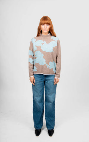 Bridge & Lord - Flower Silhouette Jacquard Pullover-Cobblestone/ Aqua