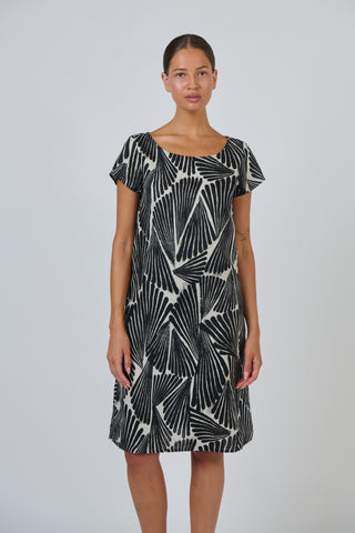 Naturals by O&J - Short Sleeve Round Neck  - Folies