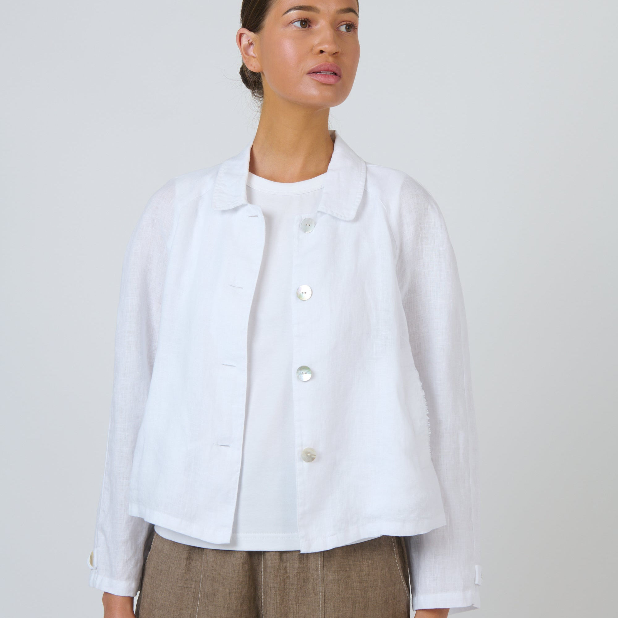 Naturals by O&J - Cropped Linen Jacket - White