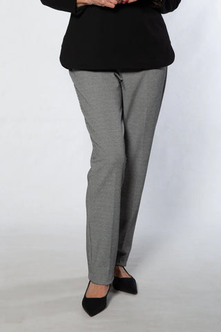 Equinox -Pull-On Houndstooth Capri Pant-Black/White