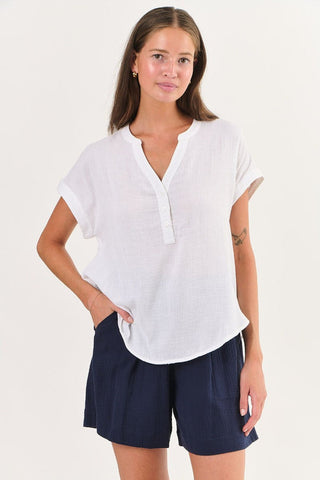 Namastai - White Cheesecloth Cotton Top