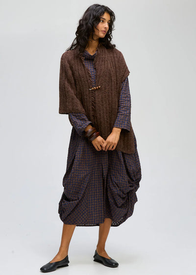 LD+Co - Shrug with Pin Fastening-Cocoa