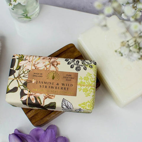 The English Soap Company - Jasmine & Wild Strawberry Soap 190g