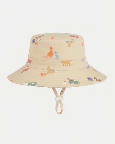 Toshi - Sunhat OZ Station Hands