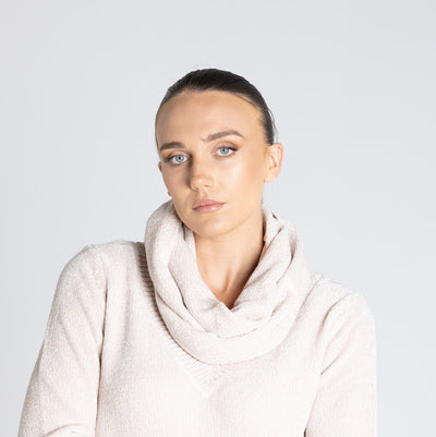 Two T's - Chenille Snood-Oat