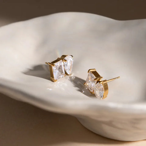 MCLuxe - Élodie 18K Gold Plated Toi et Moi CZ Stud Earrings – Waterproof