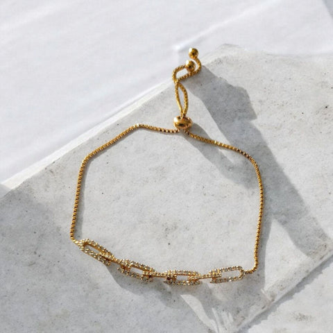 MCLuxe - Lumière Crystal Link Adjustable Chain Bracelet – Gold or Rodium Plating