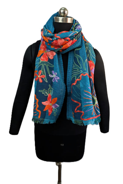 United Fashion - Embroidered Wool Shawl - Blue*