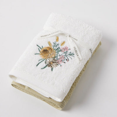 Pilbeam Living - Wattle & Bloom Hand Towel Set of 2 (1 Plain)