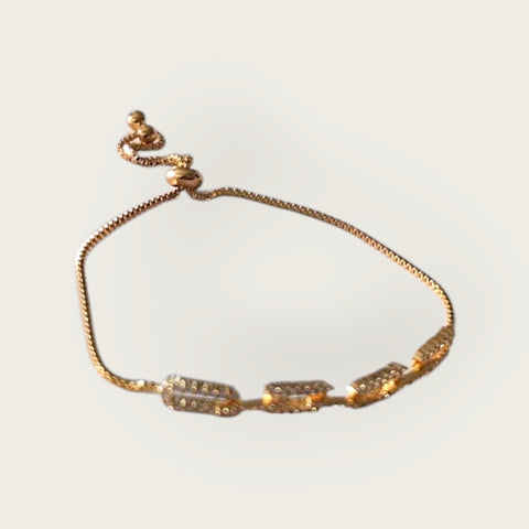 MCLuxe - Lumière Crystal Link Adjustable Chain Bracelet – Gold or Rodium Plating