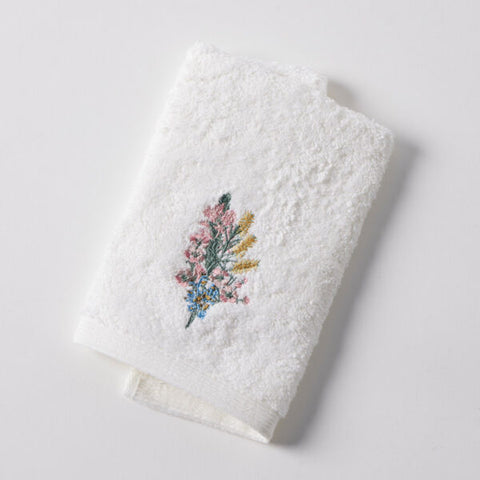 Pilbeam Living - Facewasher - The Wattle and Bloom