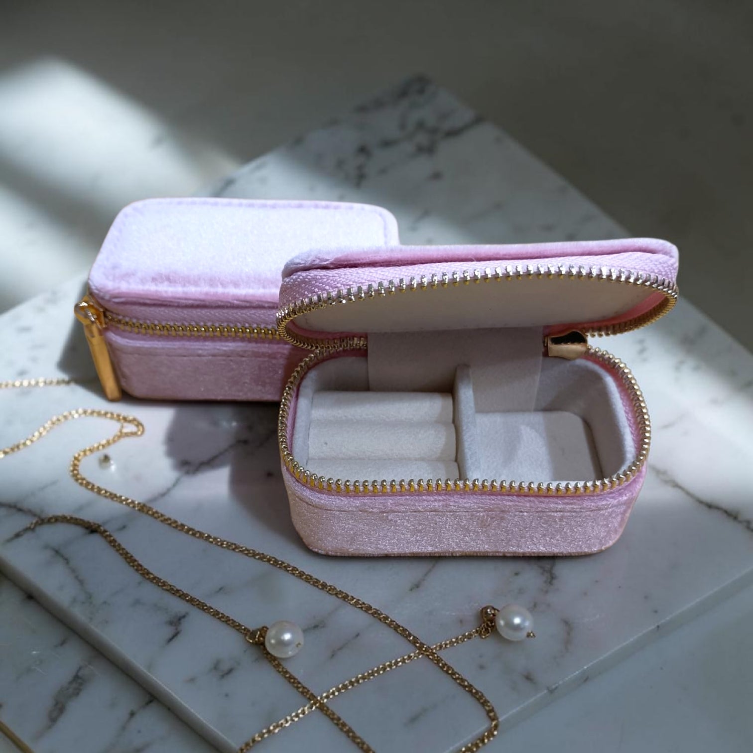 Portable Velvet Travel Jewelry Case - Pink - Mini