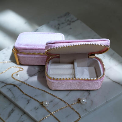 Portable Velvet Travel Jewelry Case - Pink - Mini