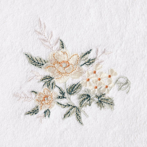 Pilbeam Living - Belle Fleur Hand Towel Set of 2 (1 Plain)