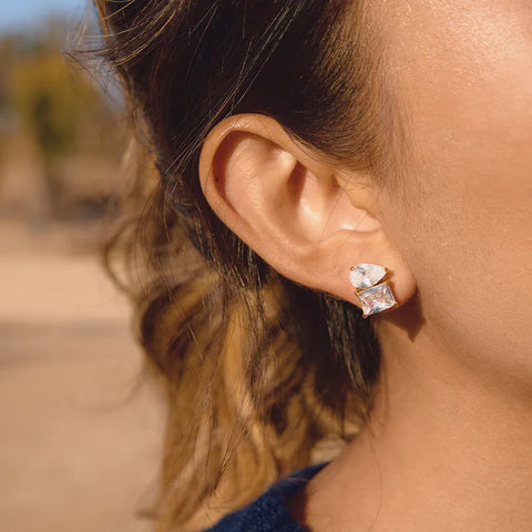 MCLuxe - Élodie 18K Gold Plated Toi et Moi CZ Stud Earrings – Waterproof