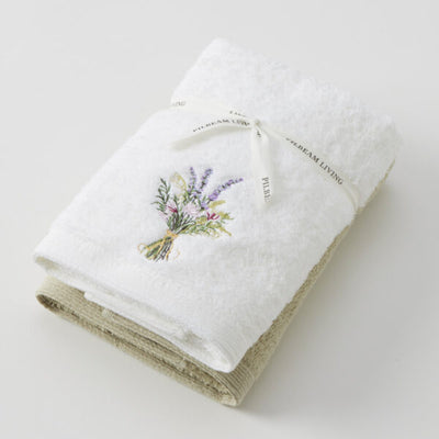 Pilbeam Living - Floral Garden Hand Towel Set of 2 (1 Plain)