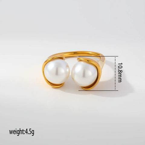 MCLuxe - Vivienne Gold Plated Pearl Ring