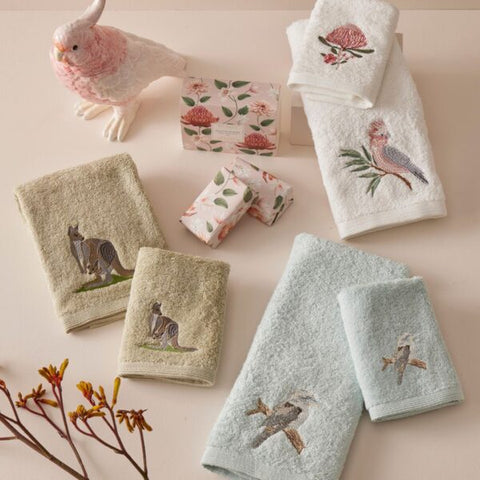 Pilbeam Living - Facewasher - Galah