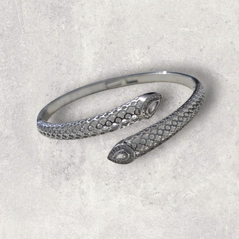 MCLuxe - Lumière Textured Teardrop Open Bangle – Rhodium Plated