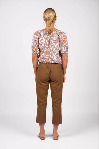 Vassalli - 7/8 Slim Leg Elastic Waist Pants-Pecan