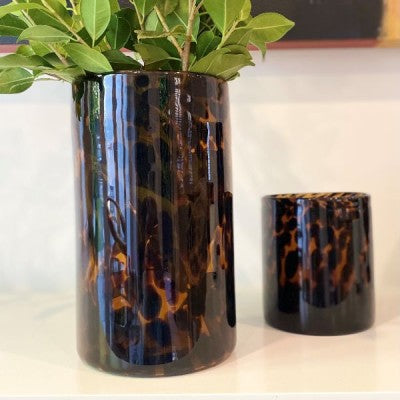 Medmar Tortoiseshell Classic Vase – 25cm high x 15cm diameter