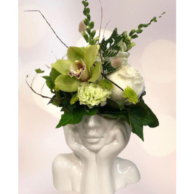 Pondering Vase - White