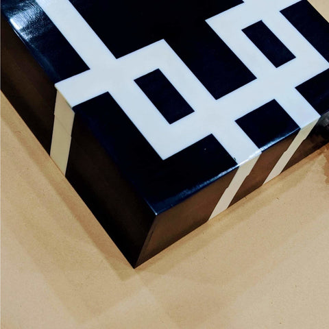 Navy/Ivory Resin trinket box