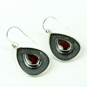 Tear Drop Silver Danglers Garnet - Melange Chic - 3